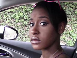 Amateur Black Cutie Fucked Hardcore In The Backyard